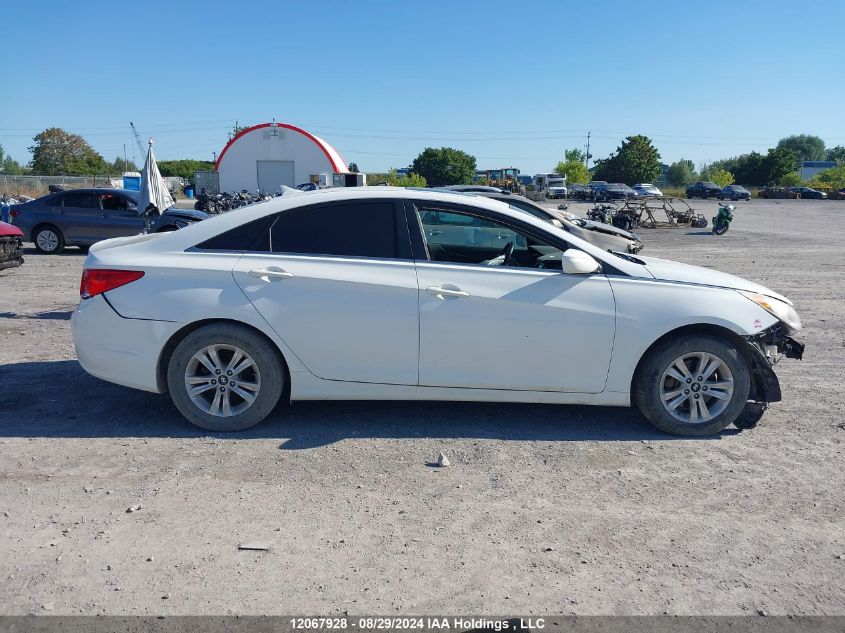 5NPEB4AC4DH670630 2013 Hyundai Sonata Gls