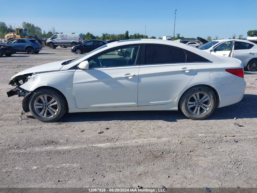 5NPEB4AC4DH670630 2013 Hyundai Sonata Gls