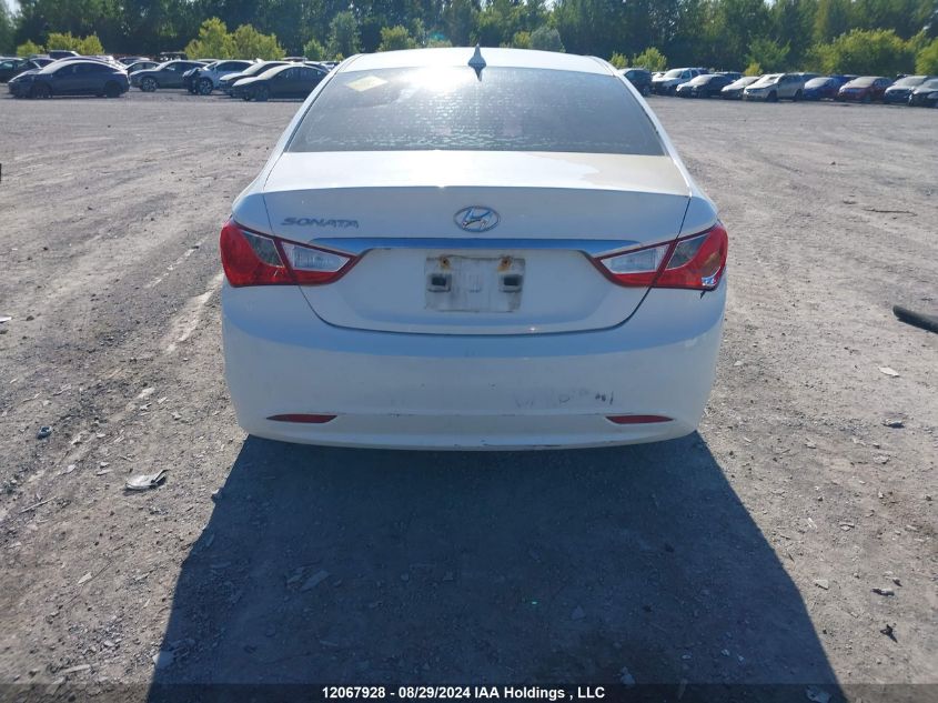 5NPEB4AC4DH670630 2013 Hyundai Sonata Gls