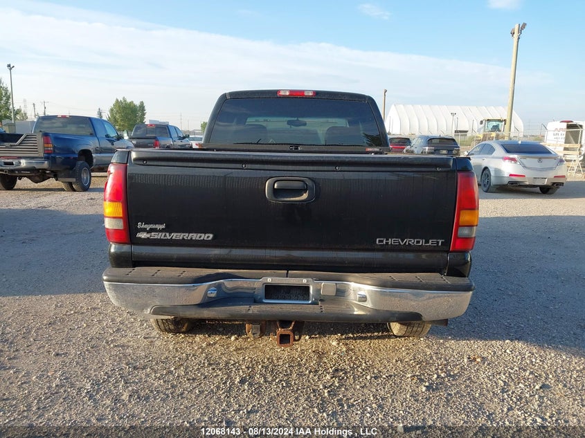 2000 Chevrolet Silverado 1500 VIN: 2GCEK19T5Y1369178 Lot: 12068143