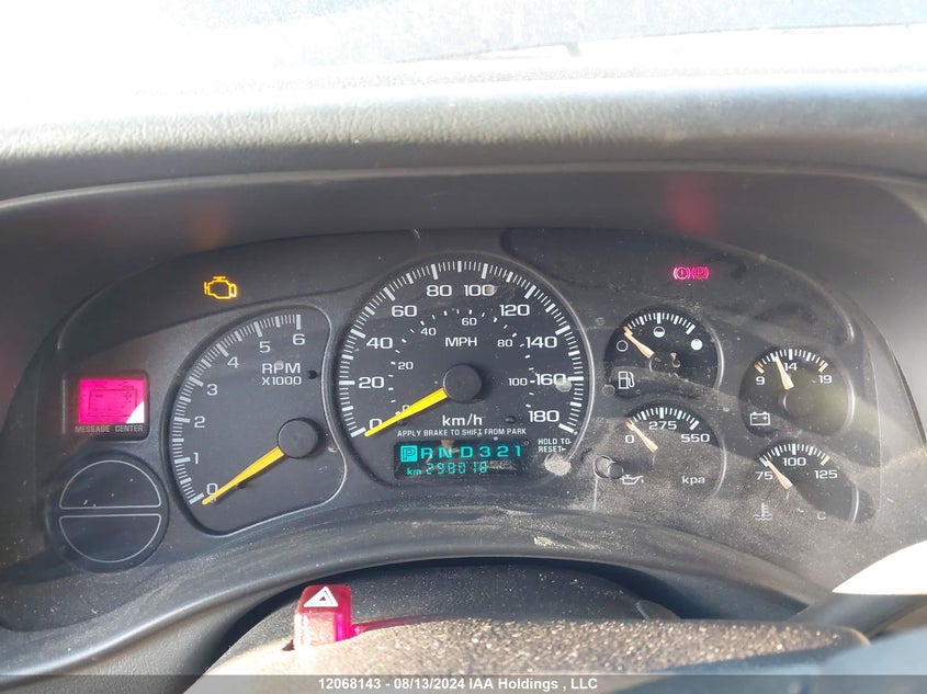 2000 Chevrolet Silverado 1500 VIN: 2GCEK19T5Y1369178 Lot: 12068143