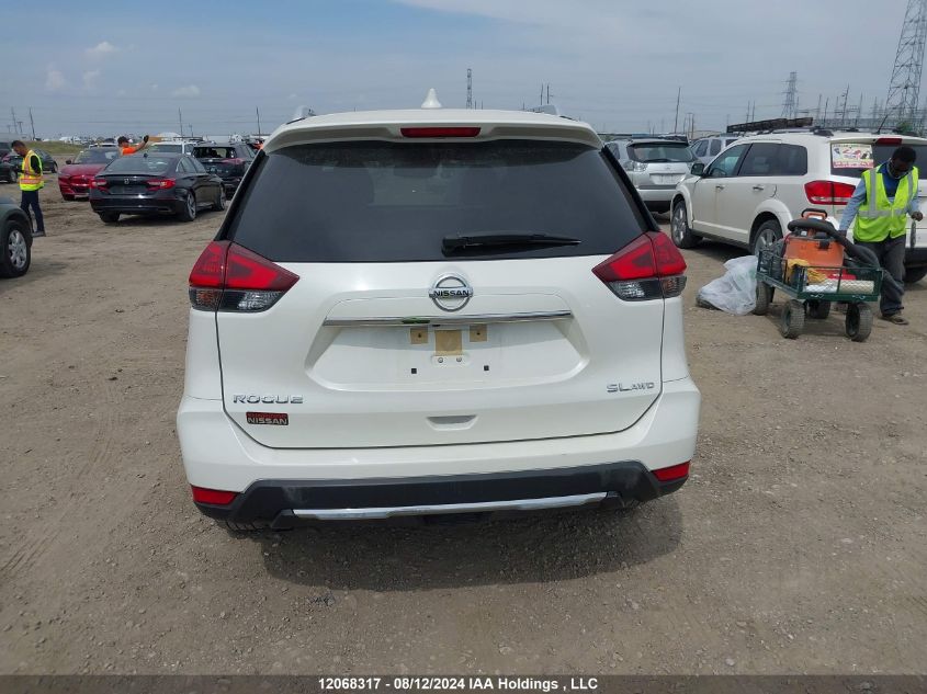 JN8AT2MV4JW342891 2018 Nissan Rogue