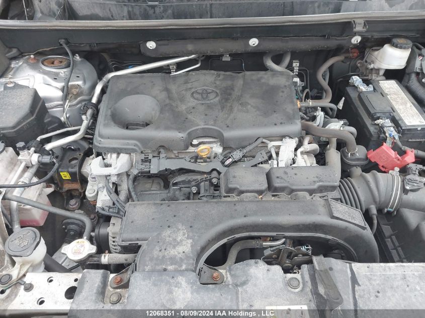 2020 Toyota Rav4 Xle VIN: 2T3R1RFV0LC120796 Lot: 12068351