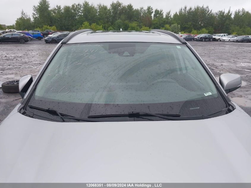 2020 Toyota Rav4 Xle VIN: 2T3R1RFV0LC120796 Lot: 12068351