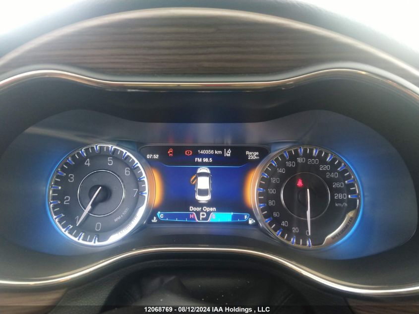 2015 Chrysler 200 C VIN: 1C3CCCEG4FN644144 Lot: 12068769