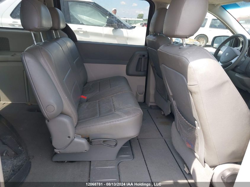 2010 Dodge Grand Caravan Se VIN: 2D4RN4DEXAR225901 Lot: 12068781