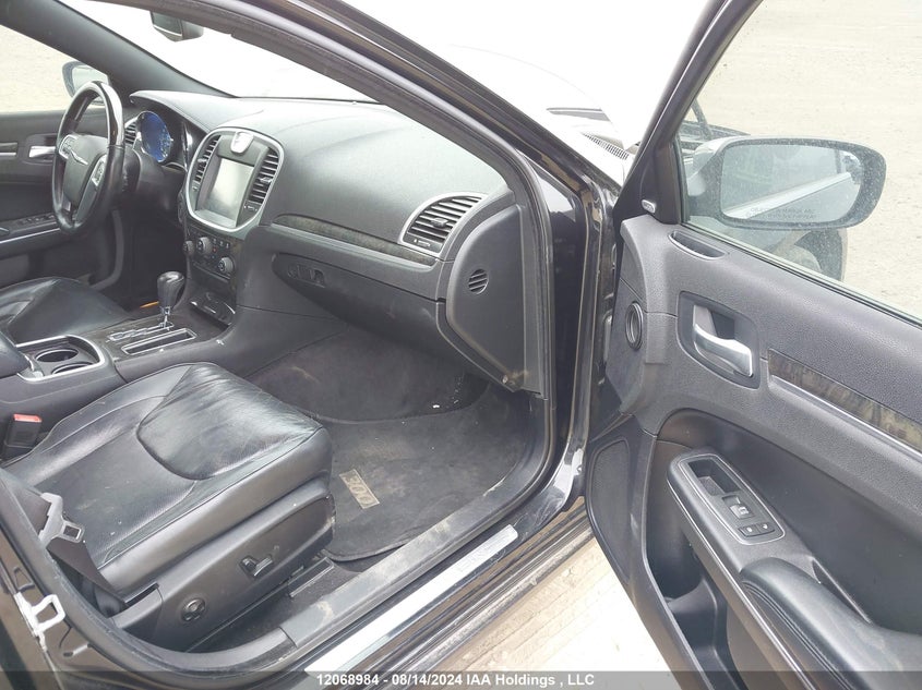 2011 Chrysler 300C VIN: 2C3CA6CT4BH518876 Lot: 12068984