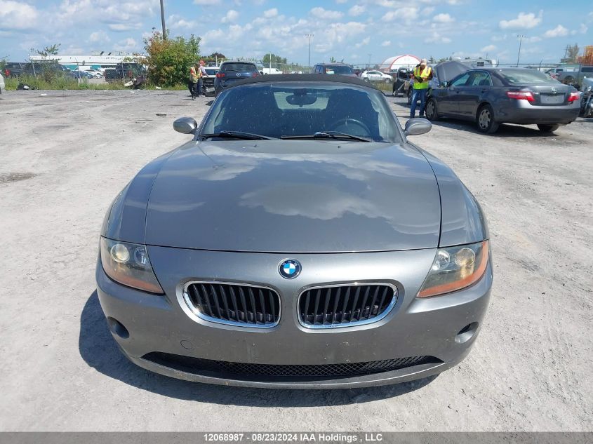 2004 BMW Z4 VIN: 4USBT33574LS51749 Lot: 12068987