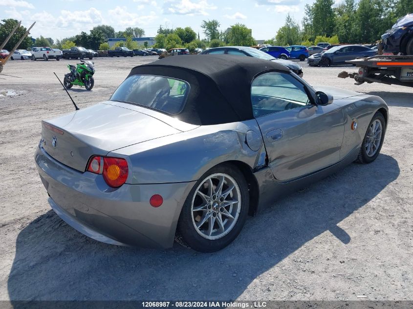 2004 BMW Z4 VIN: 4USBT33574LS51749 Lot: 12068987