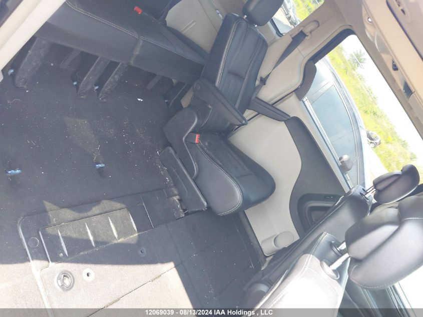 2014 Dodge Grand Caravan Crew VIN: 2C4RDGDG2ER203447 Lot: 12069039