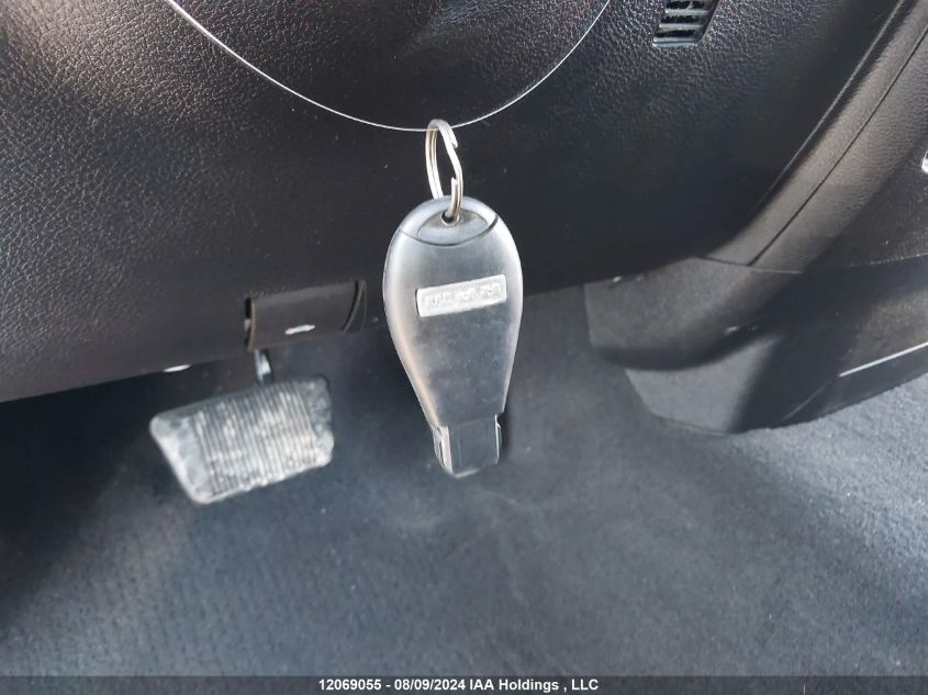 2019 Ram 1500 Classic Tradesman VIN: 1C6RR7FT9KS738546 Lot: 12069055