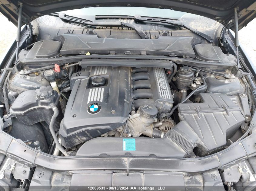 2007 BMW 3 Series VIN: WBAVC93527KZ71148 Lot: 12069533