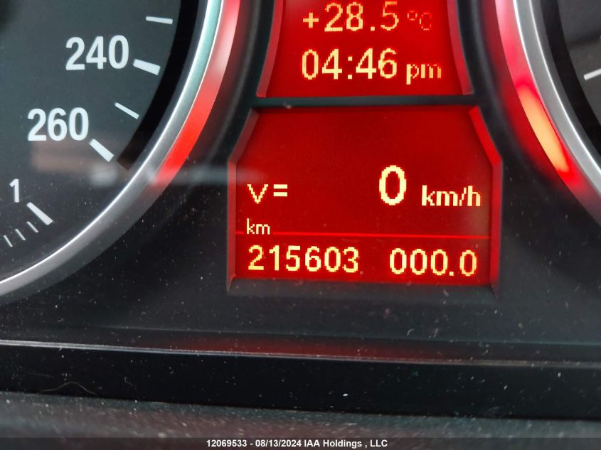 2007 BMW 3 Series VIN: WBAVC93527KZ71148 Lot: 12069533