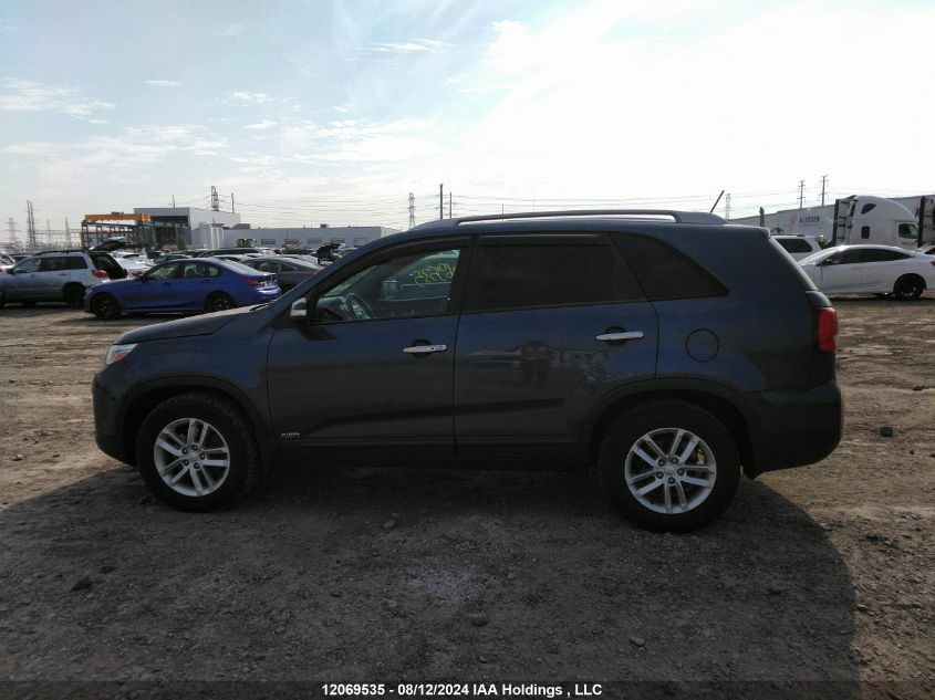 2014 Kia Sorento VIN: 5XYKTDA73EG526465 Lot: 12069535