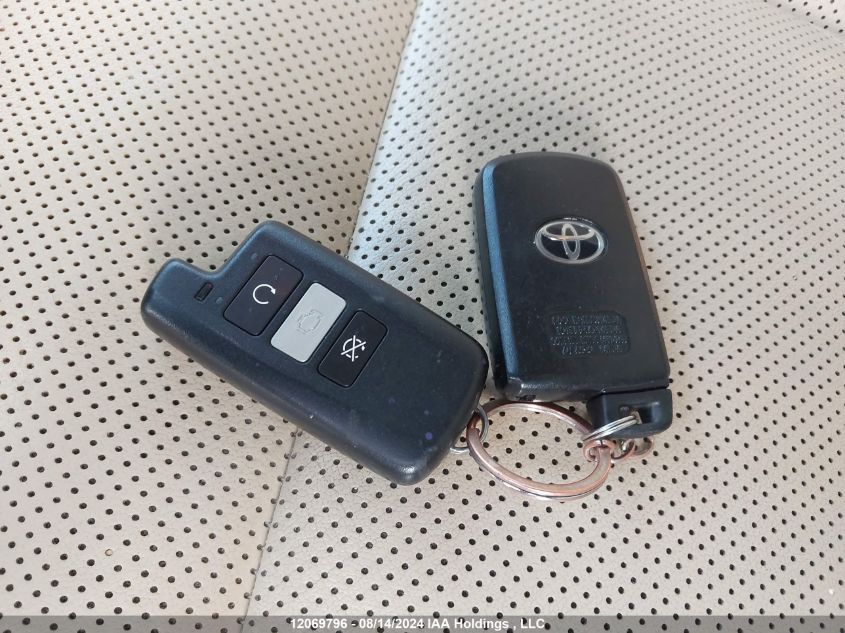 2016 Toyota Highlander Limited/Ltd Platinum VIN: 5TDDKRFH7GS347927 Lot: 12069796