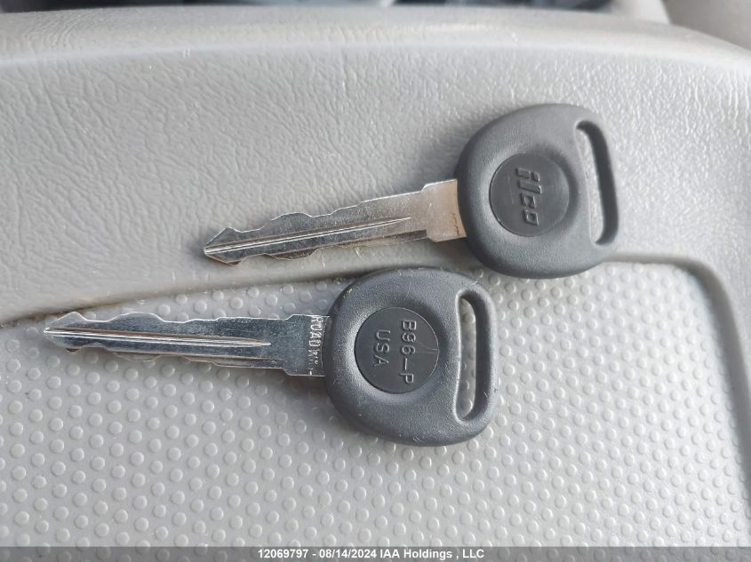 2001 Chevrolet Tahoe K1500 VIN: 1GNEK13T41J287731 Lot: 12069797