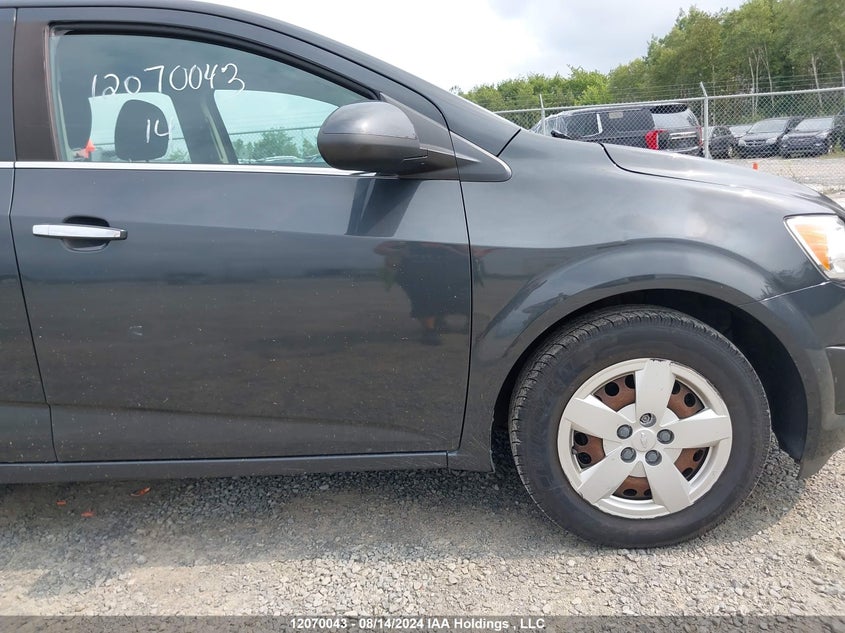 2014 Chevrolet Sonic VIN: 1G1JC5EH4E4187095 Lot: 12070043