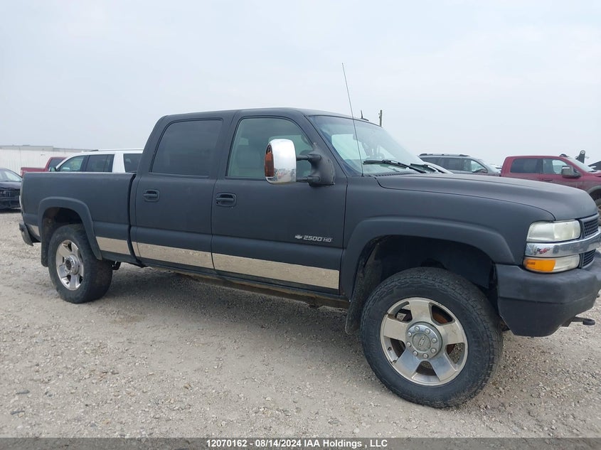2002 Chevrolet Silverado 2500Hd VIN: 1GCHK23172F228526 Lot: 12070162