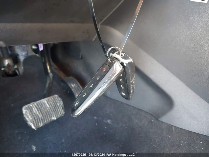 2017 Ford Escape Titanium VIN: 1FMCU9J9XHUC90945 Lot: 12070225