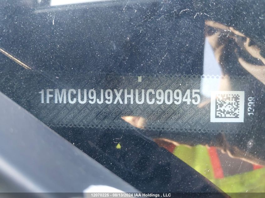 2017 Ford Escape Titanium VIN: 1FMCU9J9XHUC90945 Lot: 12070225