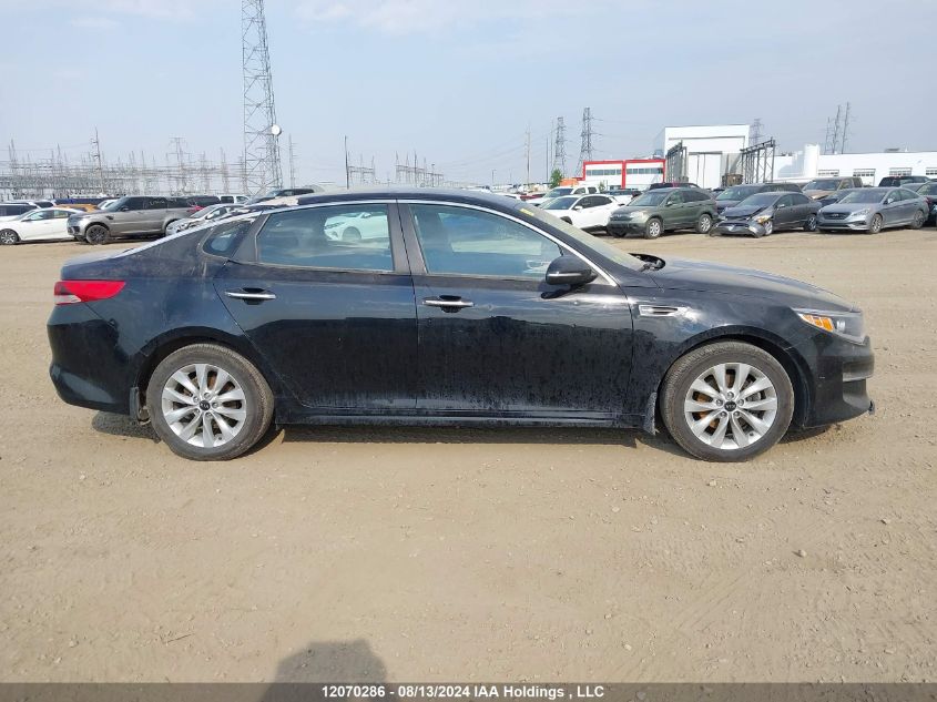 2017 Kia Optima VIN: 5XXGT4L38HG162343 Lot: 12070286