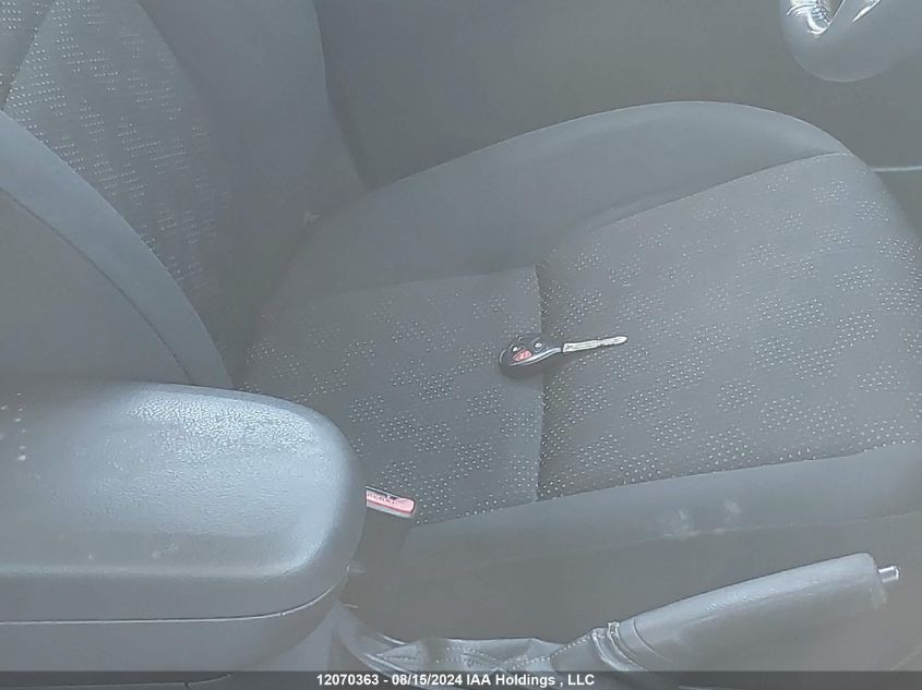 2009 Pontiac Vibe VIN: 5Y2SP67079Z402927 Lot: 12070363