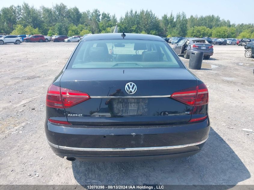 2017 Volkswagen Passat VIN: 1VWBT7A35HC085782 Lot: 12070398
