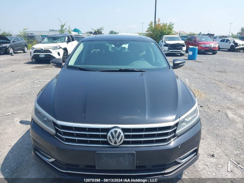 2017 Volkswagen Passat VIN: 1VWBT7A35HC085782 Lot: 12070398