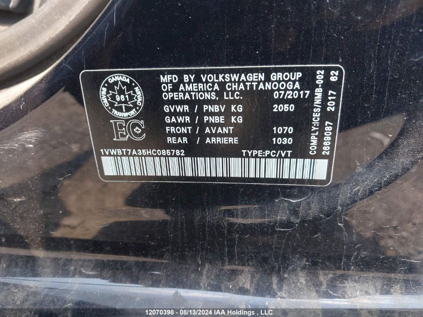 2017 Volkswagen Passat VIN: 1VWBT7A35HC085782 Lot: 12070398