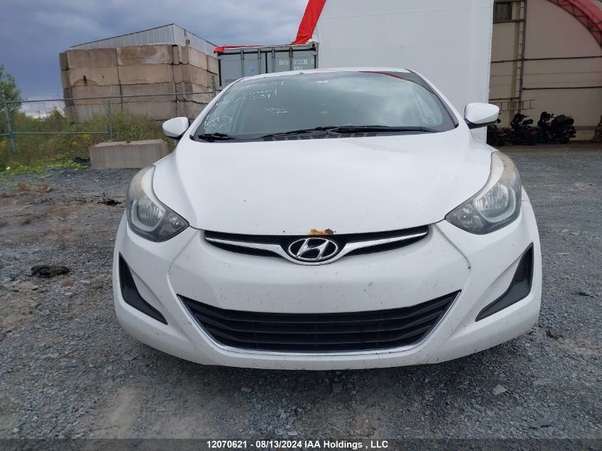 5NPDH4AE4GH653231 2016 Hyundai Elantra Gl