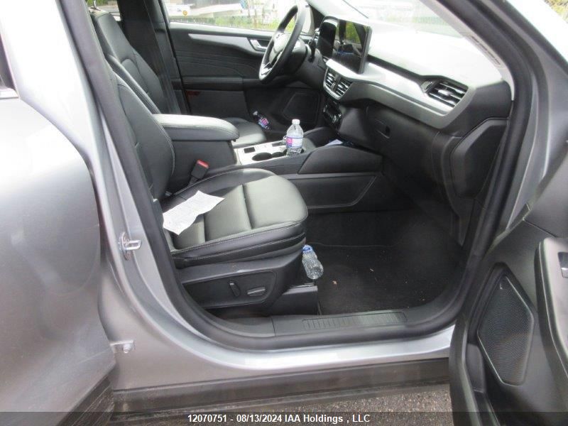 2024 Ford Escape Platinum VIN: 1FMCU9JA1RUB13969 Lot: 12070751