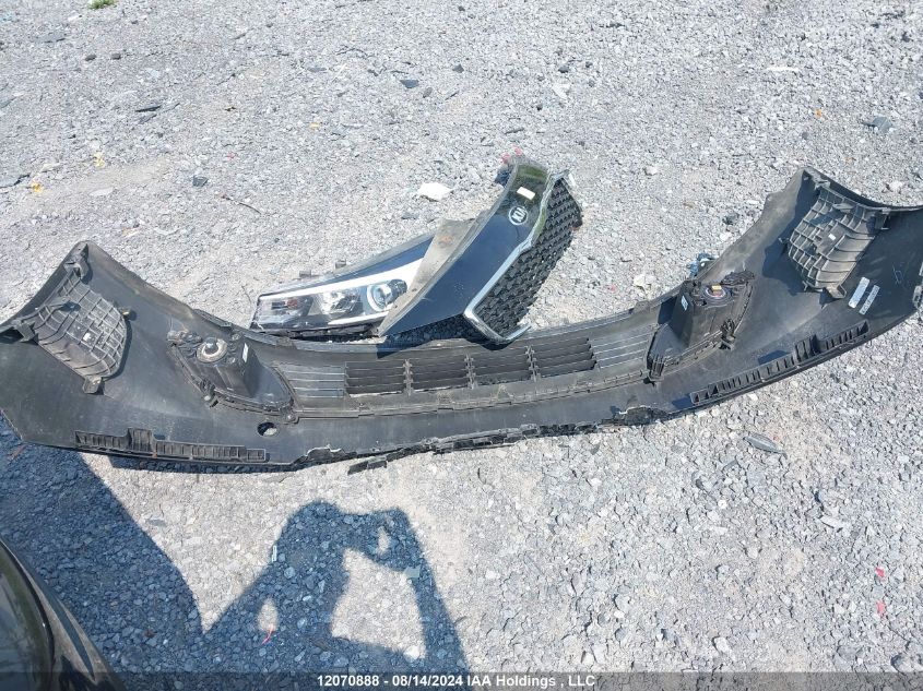 2018 Kia Forte VIN: 3KPFL4A72JE179381 Lot: 12070888