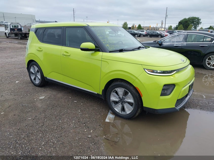 KNDJ33A11L7002274 KIA SOUL EV Photo 1