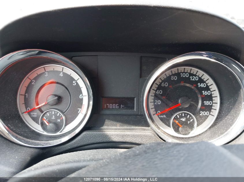 2011 Dodge Grand Caravan Se/Sxt VIN: 2D4RN4DG4BR740749 Lot: 12071090