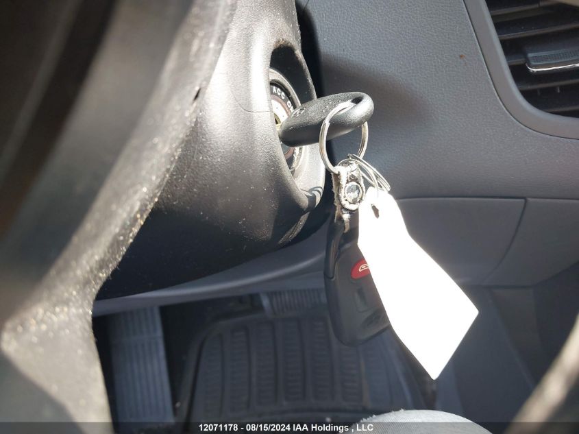 2012 Hyundai Elantra Gls VIN: 5NPDH4AE2CH137251 Lot: 12071178