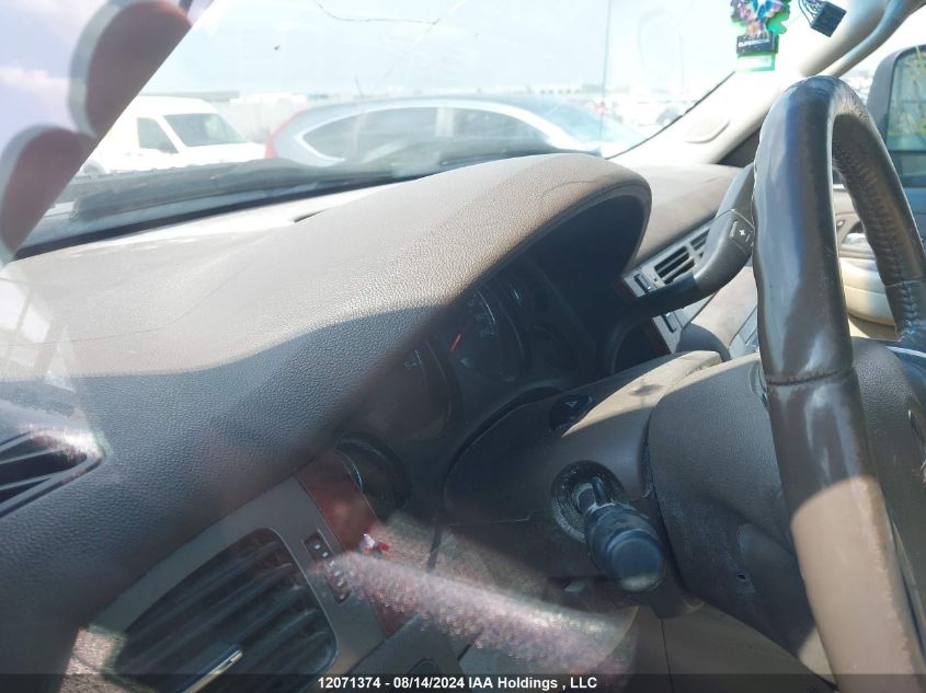 2008 GMC Sierra 2500Hd VIN: 1GTHK23638F144420 Lot: 12071374