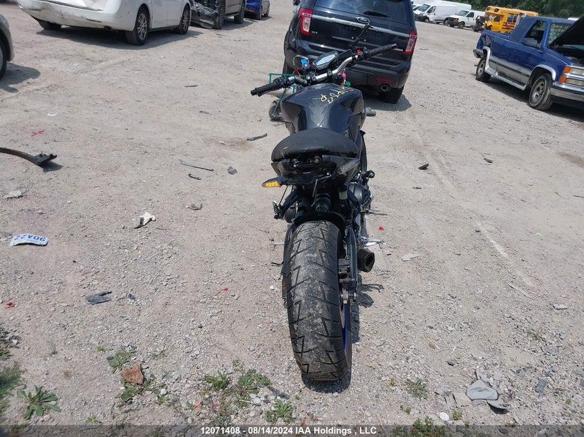 2014 Yamaha Fz09 VIN: JYARN33N7EA000785 Lot: 12071408