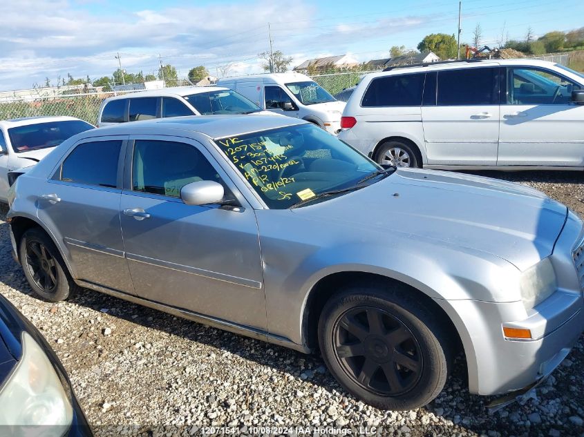 2005 Chrysler 300 Touring VIN: 2C3JA53G35H107493 Lot: 12071541