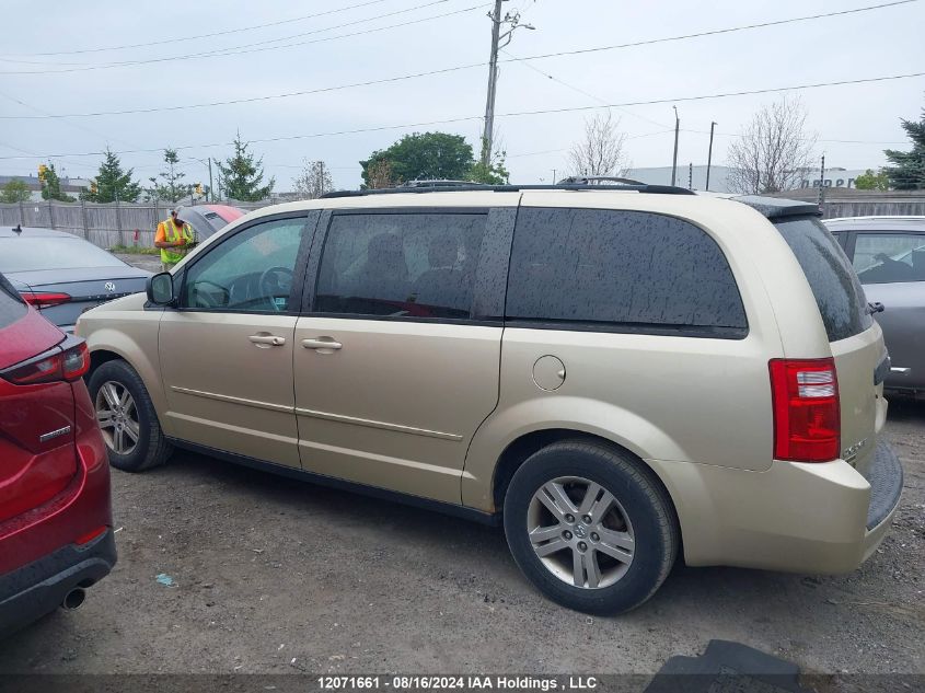 2010 Dodge Grand Caravan Se VIN: 2D4RN4DE0AR258194 Lot: 12071661