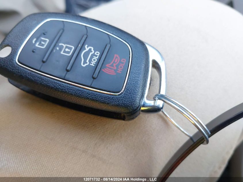 2015 Hyundai Sonata Gl VIN: 5NPE24AF6FH198444 Lot: 12071732