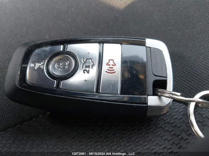 2017 Ford Fusion Se VIN: 3FA6P0H72HR261266 Lot: 12072061