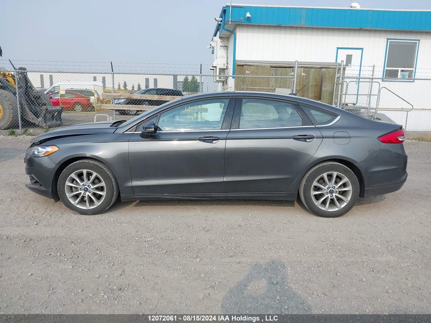 2017 Ford Fusion Se VIN: 3FA6P0H72HR261266 Lot: 12072061