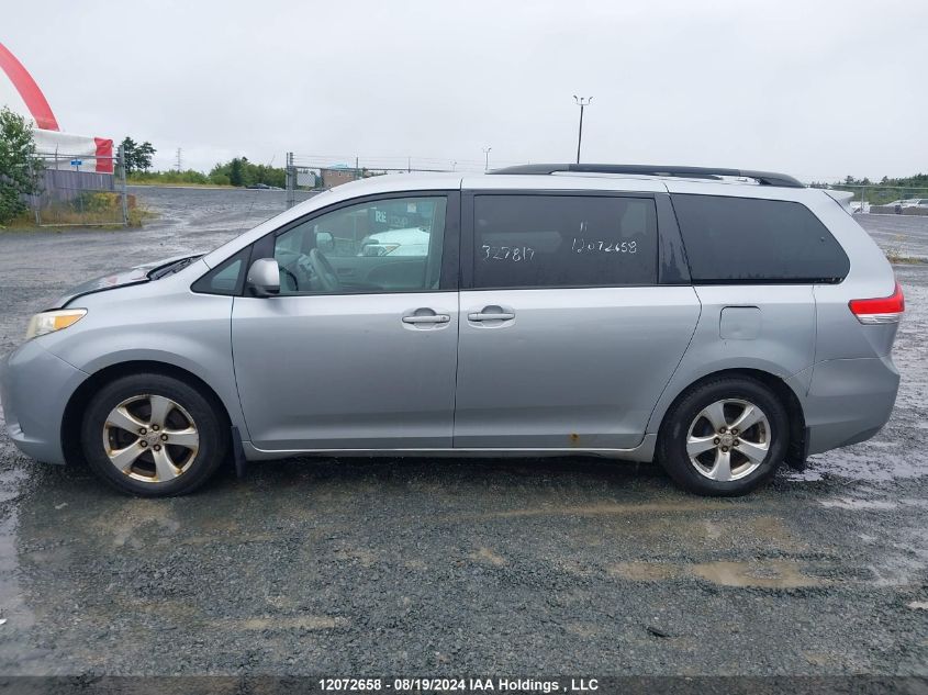 5TDKK3DC9BS060061 2011 Toyota Sienna Le