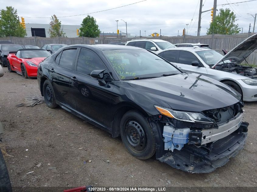 4T1B11HKXJU100937 2018 Toyota Camry Se