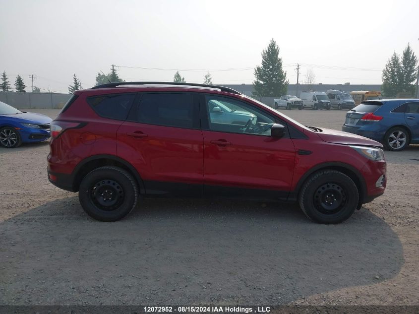 2017 Ford Escape Se VIN: 1FMCU9G96HUC15733 Lot: 12072952