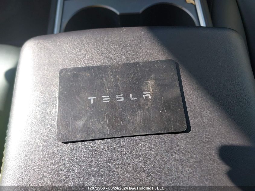 2022 Tesla Model 3 VIN: 5YJ3E1EB8NF120586 Lot: 12072968