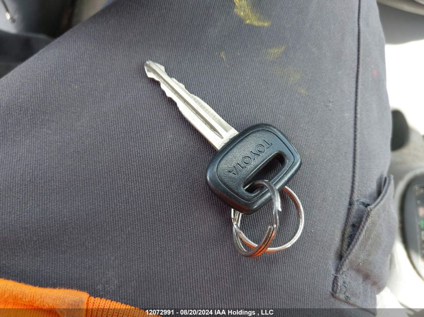 2000 Toyota Echo VIN: JTDBT1236Y0027017 Lot: 12072991