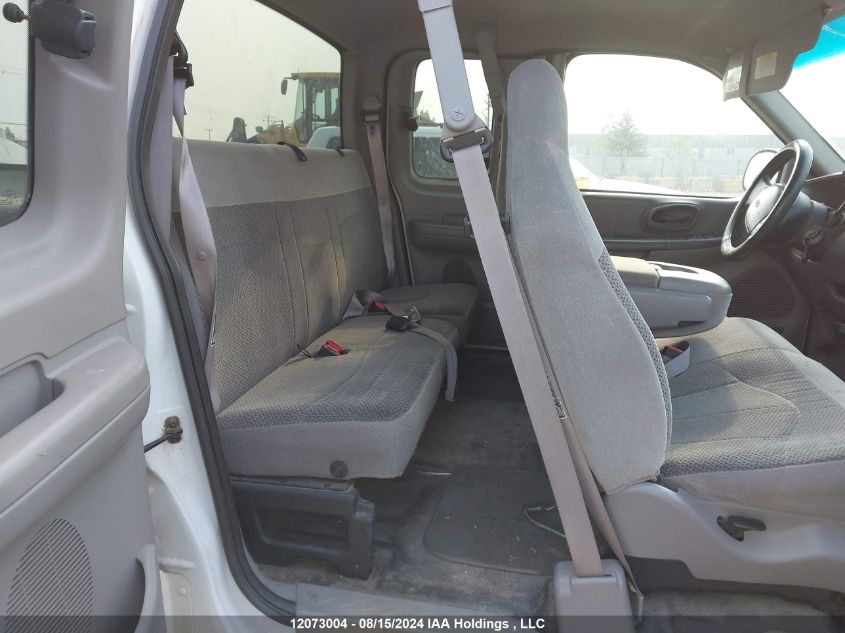 1999 Ford F150 VIN: 2FTRX18W3XCA02197 Lot: 12073004