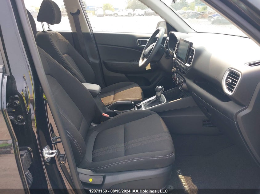2024 Hyundai Venue Sel/Limited VIN: KMHRC8A33RU299135 Lot: 12073159