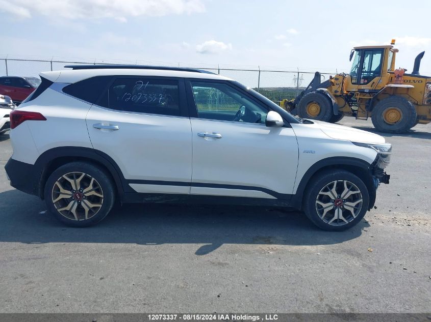 2021 Kia Seltos Sx VIN: KNDETCA23M7176567 Lot: 12073337